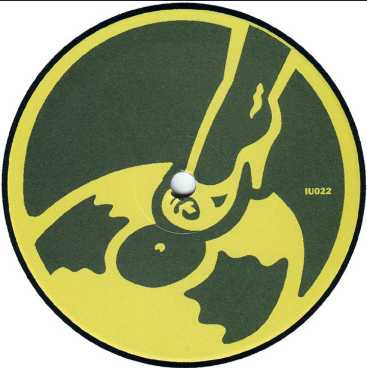 Clan Greco - Transaction (Edición Original US, Irma Unlimited, 2002) Siente el groove percusivo a